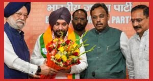 Arvinder Singh Lovely joins BJP