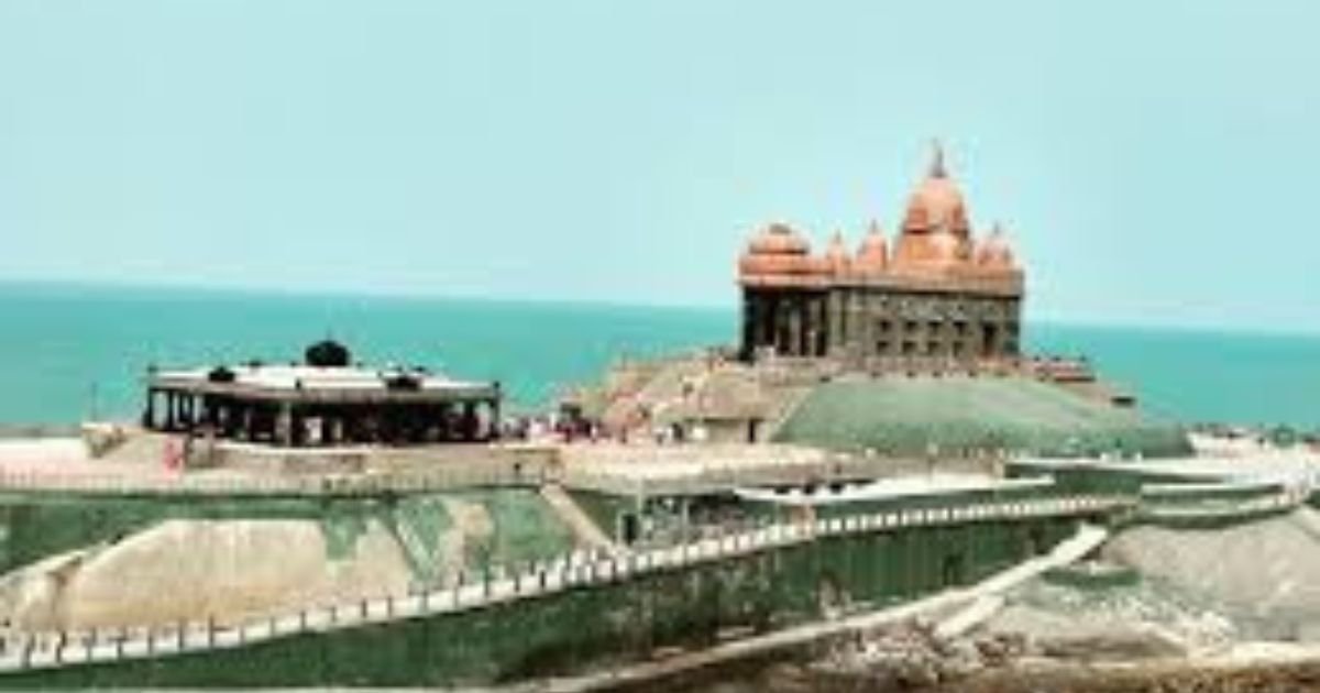 pm-meditates-at-vivekananda-rock-memorial