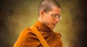 ajahn-who-gave-up-5-billion-to-become-a-monk