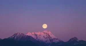 11 जून को स्ट्रॉबेरी फुल मून जून का आखरी पूर्णिमा कब देखें Strawberry Full Moon on June 11, the last full moon