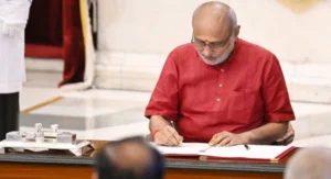 15वें उपराष्ट्रपति के रूप में सी पी राधाकृष्णन नें शपथ ली C P Radhakrishnan sworn in as 15th Vice President