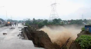 Dehradun cloudburst leaves 538 stranded